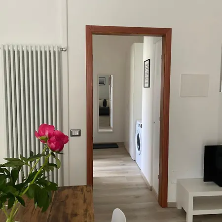 Lägenhet Dimora Ronchetto Sesto Calende